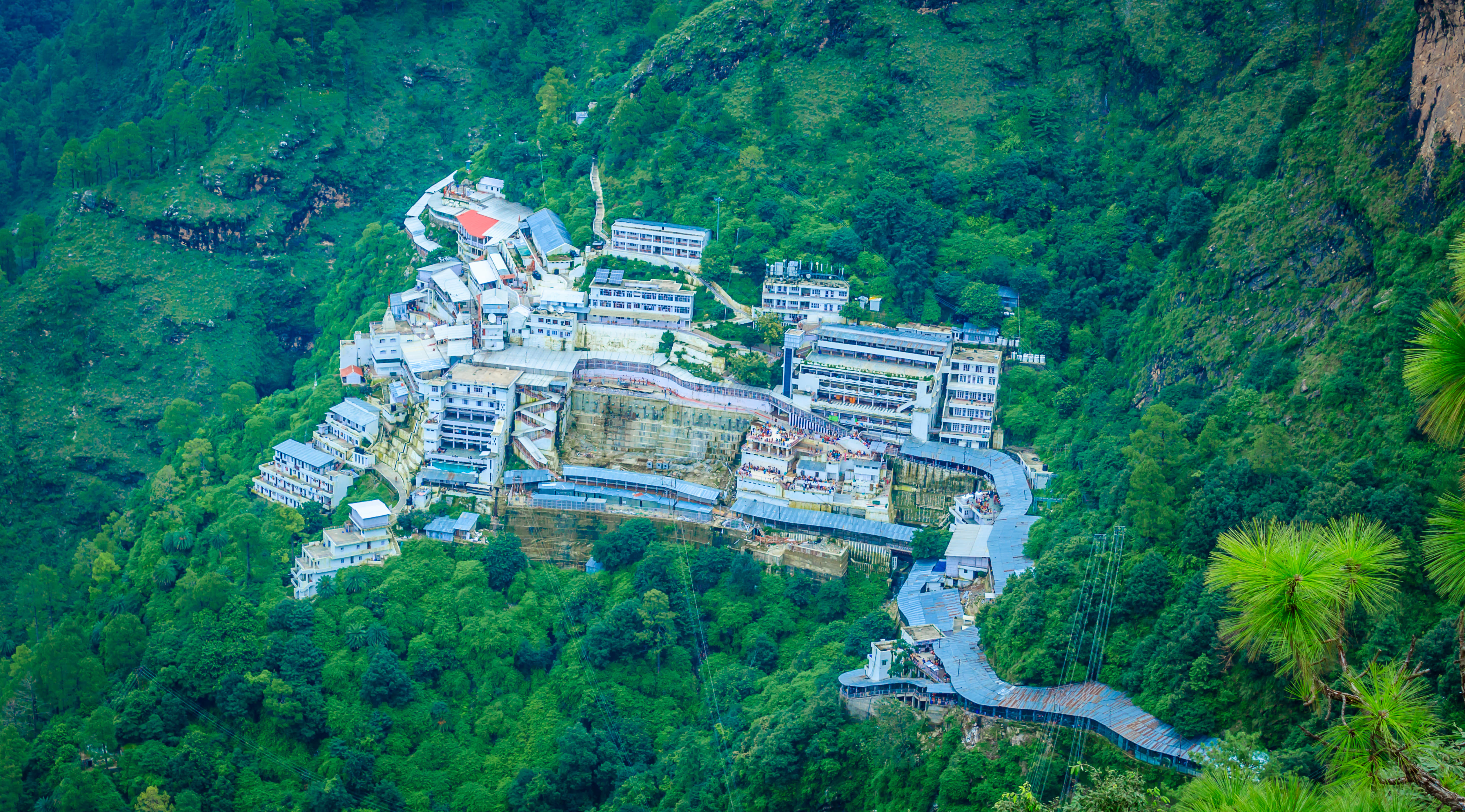 Top 10 Vaishno Devi Tourist Places to Explore in {{year}}