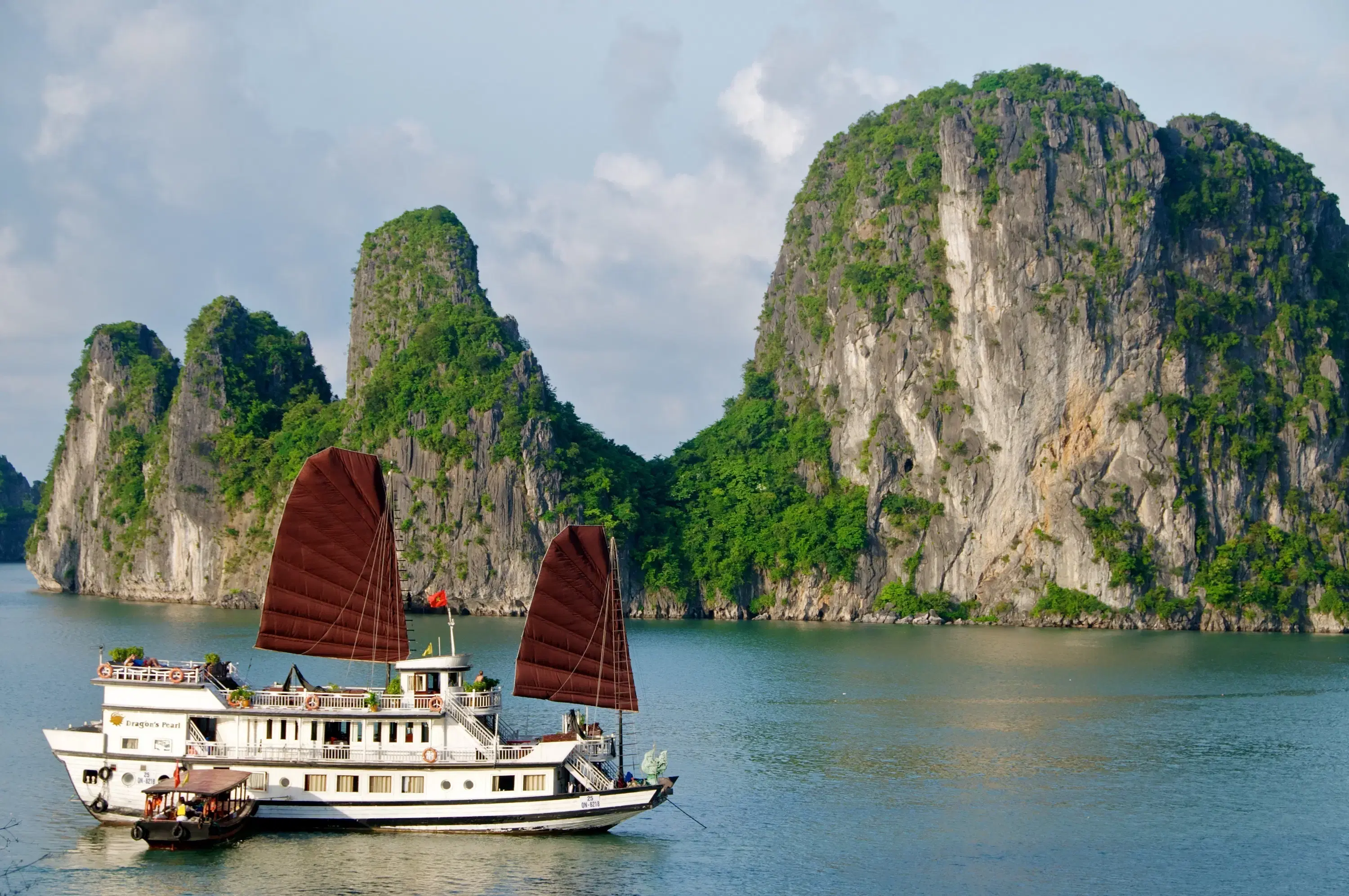 Ha Long Bay