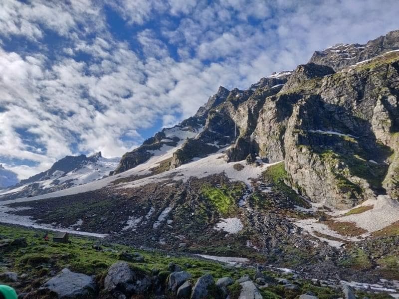 Autumn (September–October)