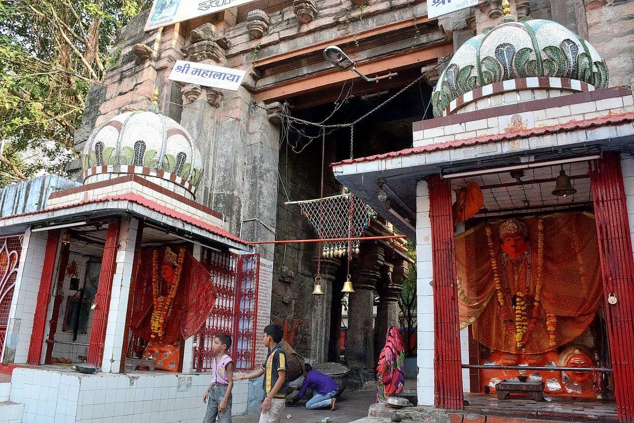 Step Back in Time at Chaubis Khamba Temple