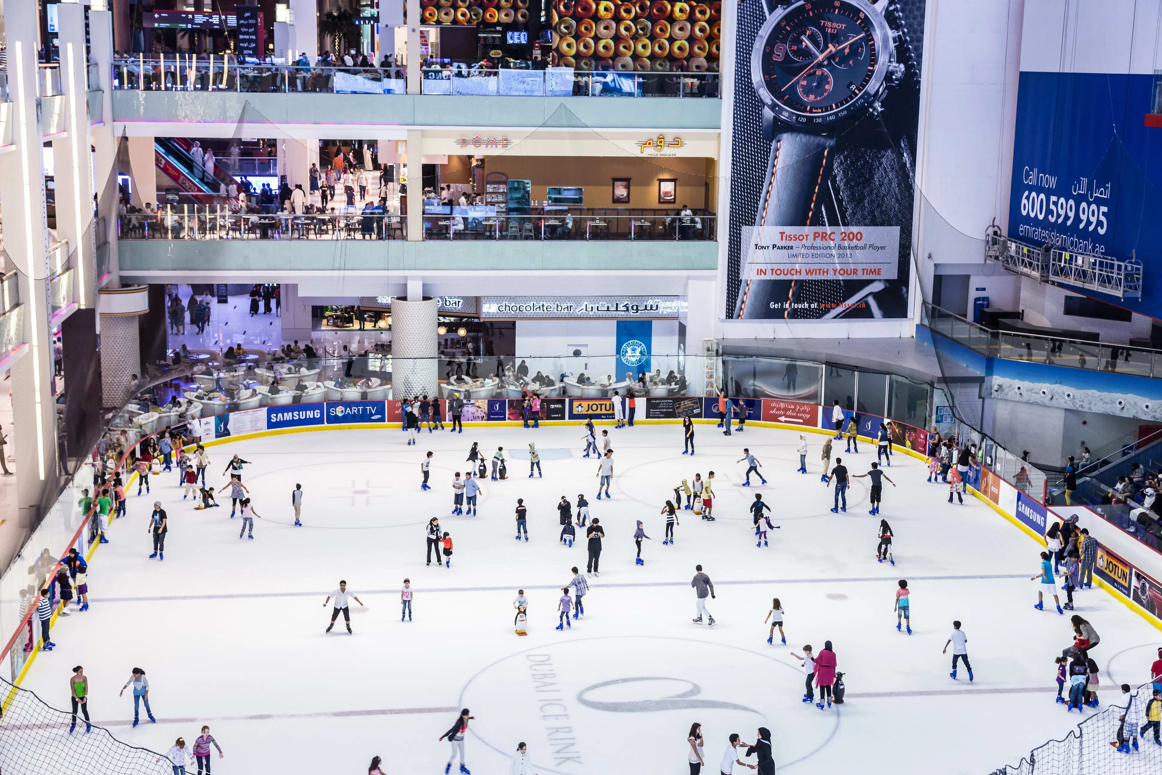 Glide And Play At Dubai Ice Rink