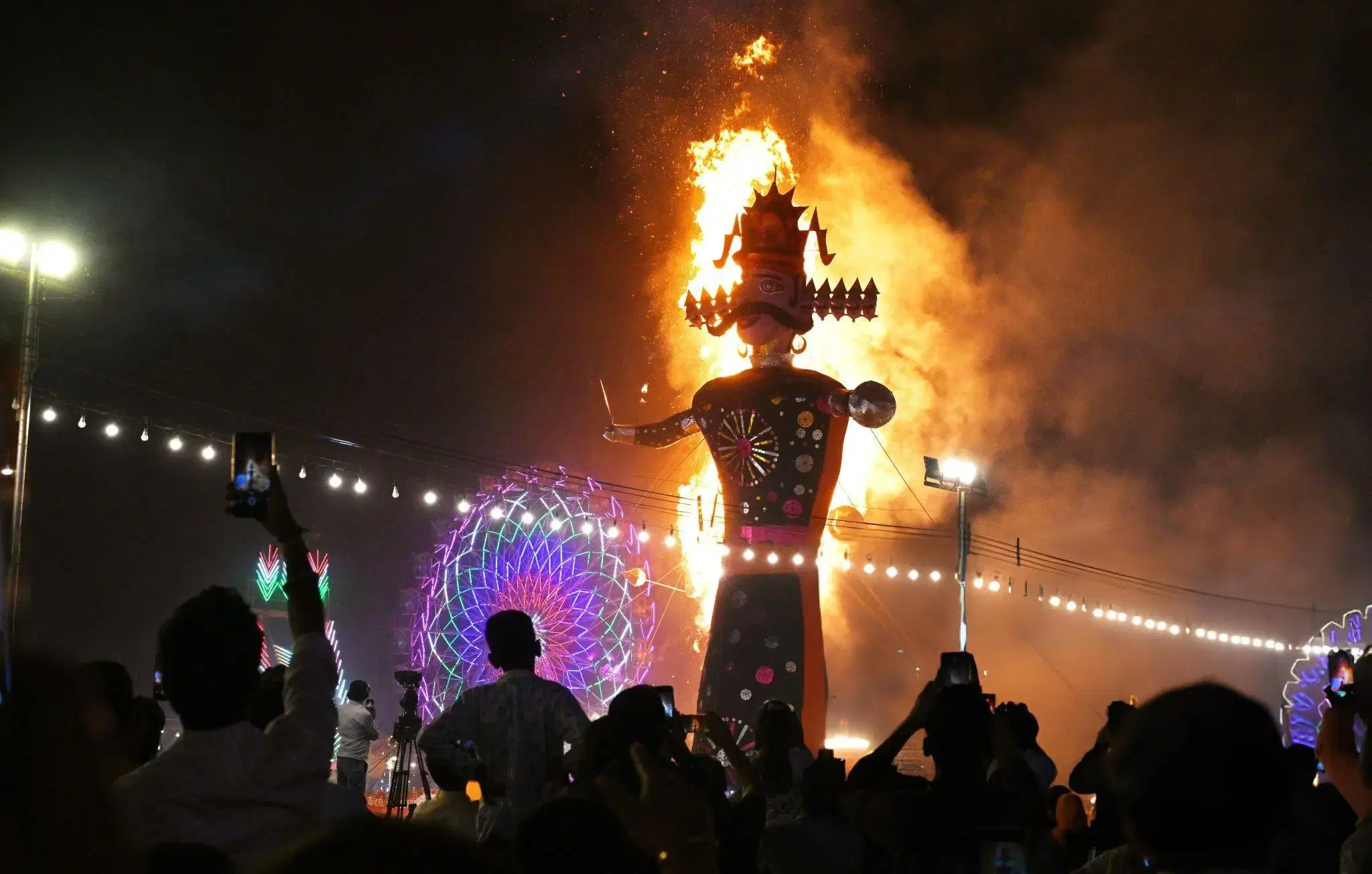 Bathukamma Grand Gatherings At Tank Bund And LB Stadium