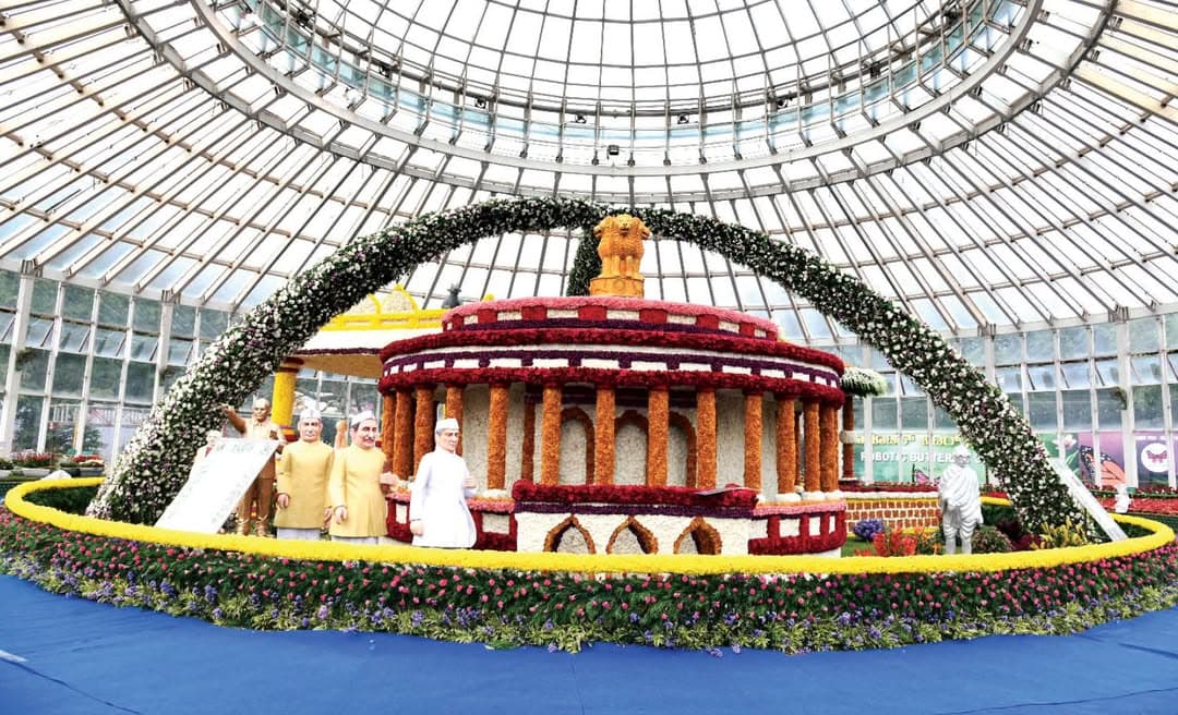 Dasara Flower Show at Kuppanna Park