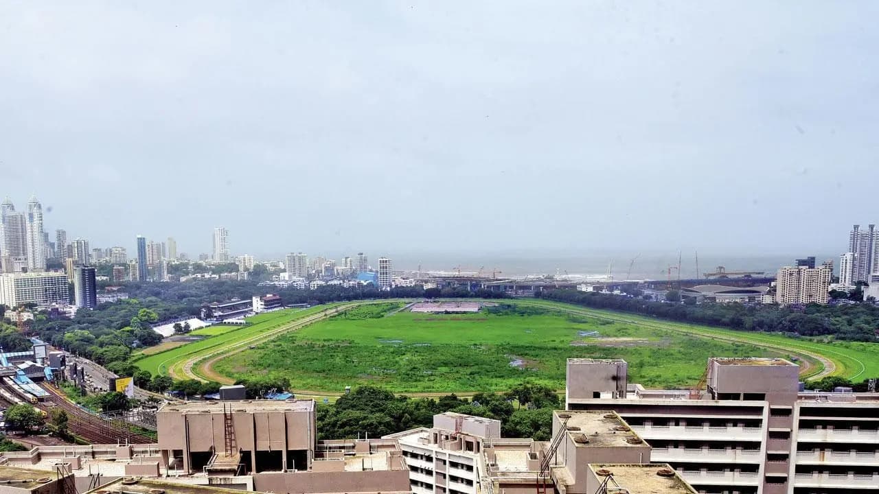 Mahalaxmi Racecourse Lawns & Skywalk