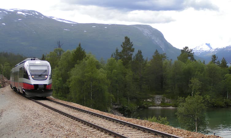 20 Best Train Rides in Europe That You Must Experience!