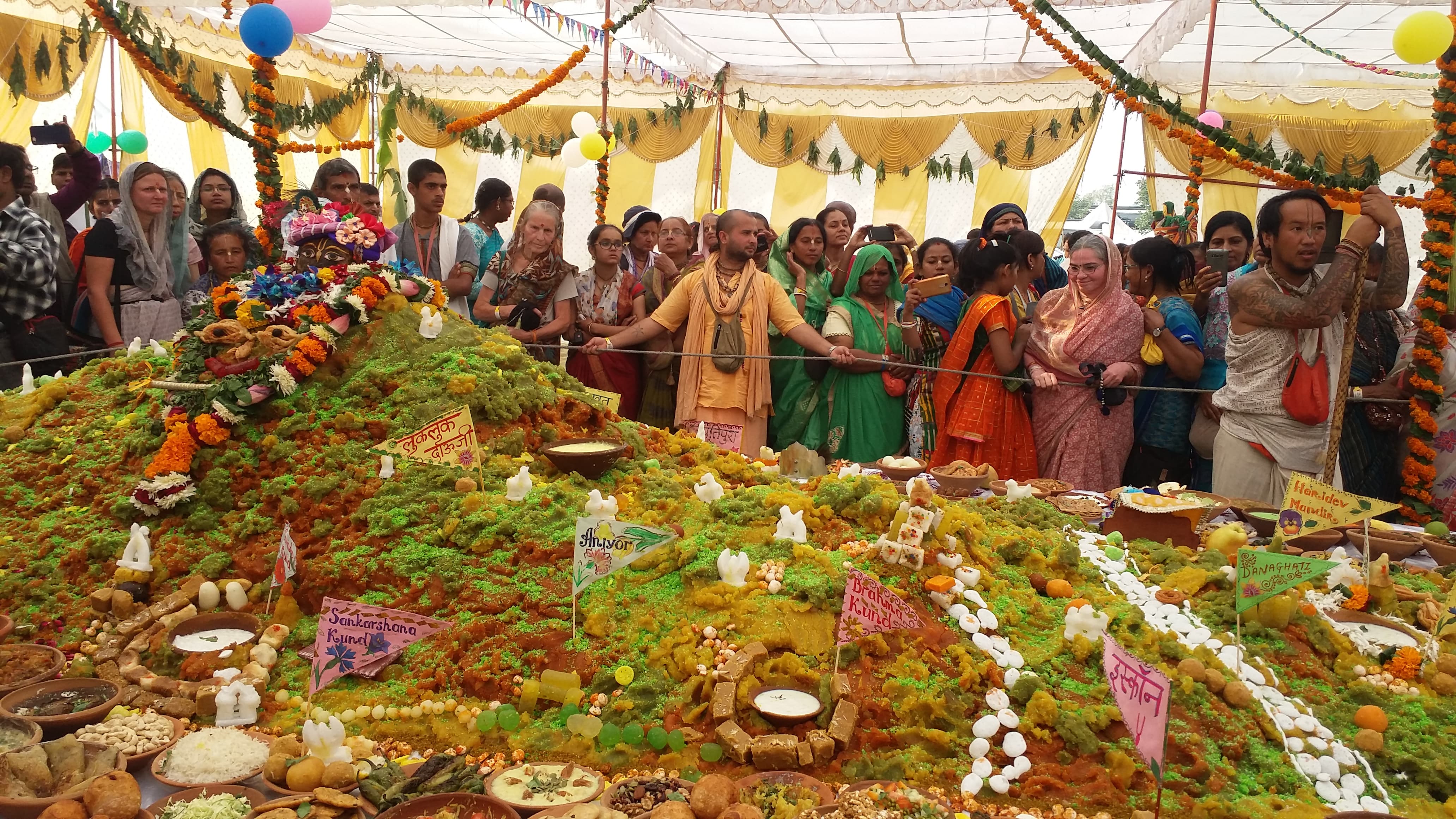 Day 4: Govardhan Puja / Bestu Varas
