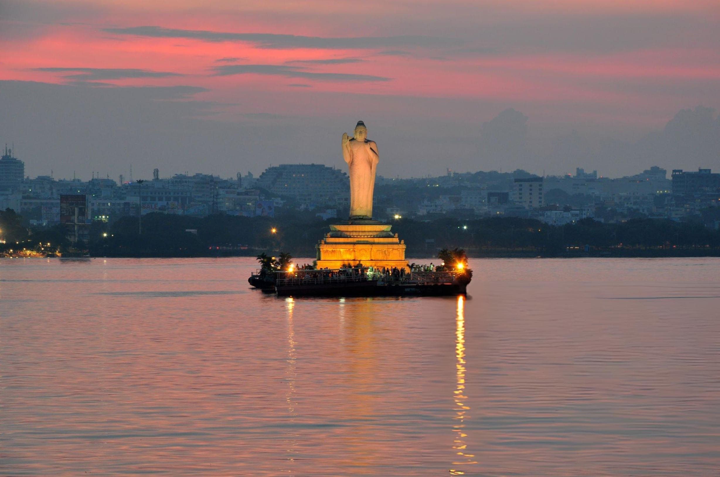Hussain Sagar Lake