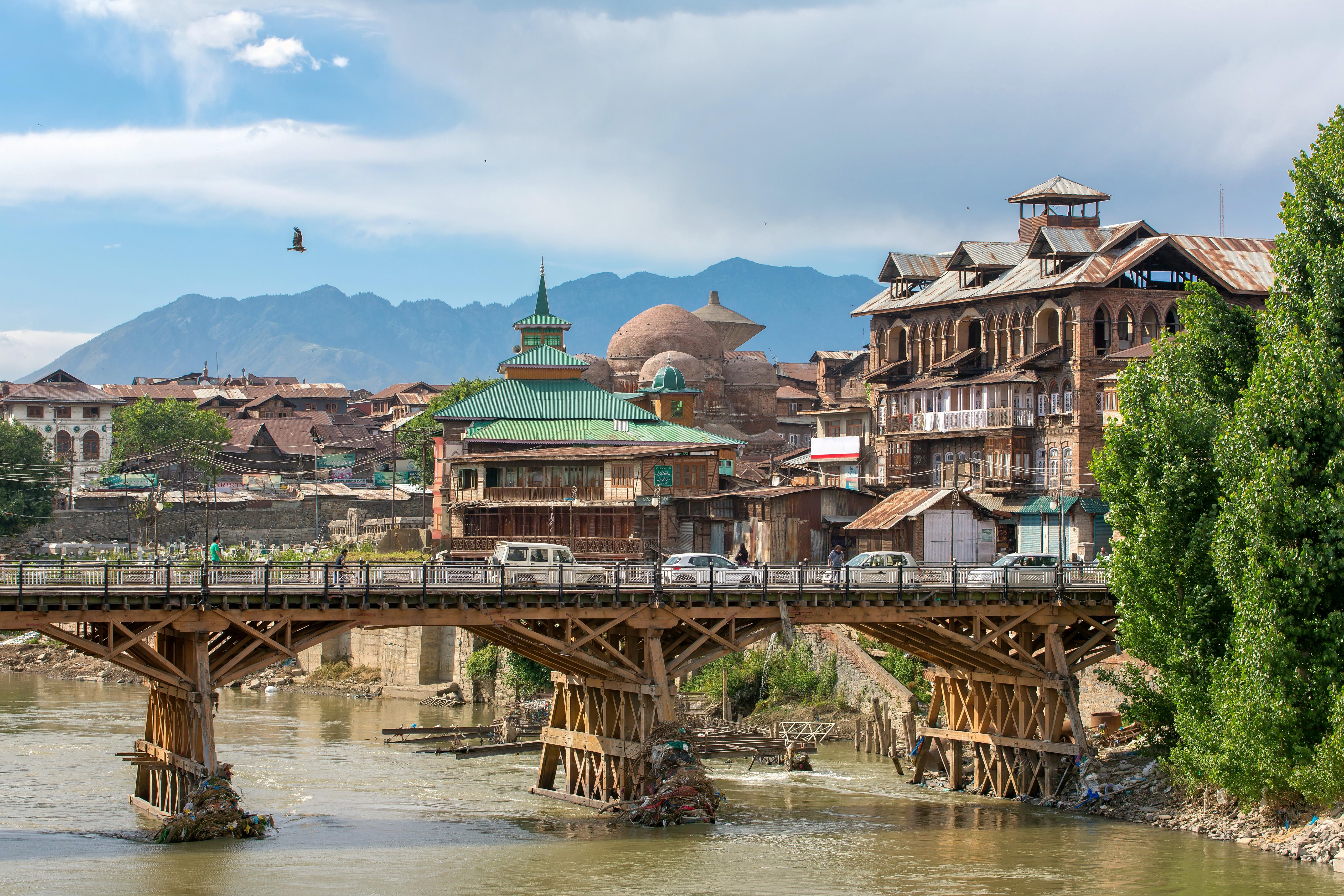  Srinagar Old City Tour