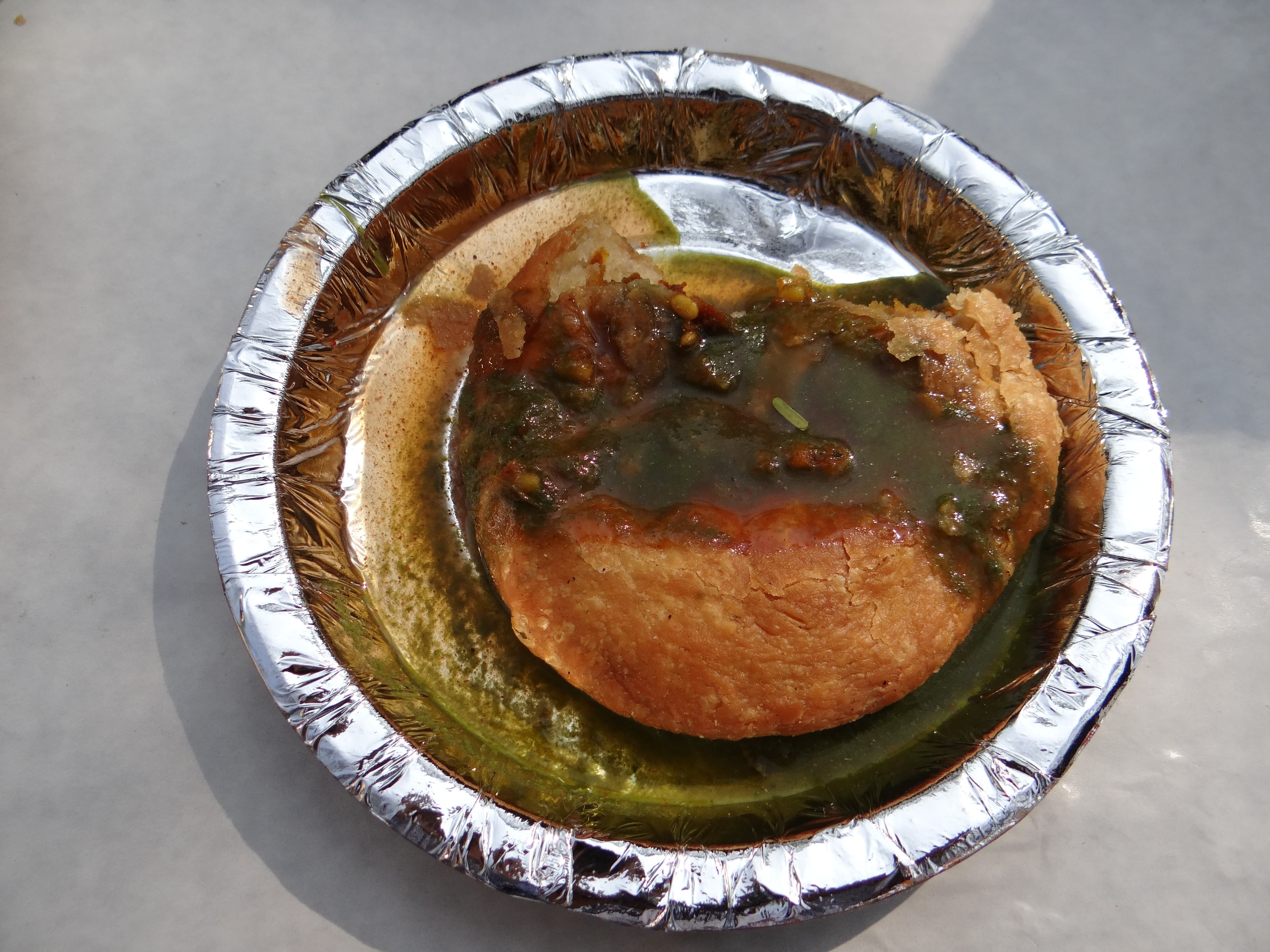 Pyaaz Kachori