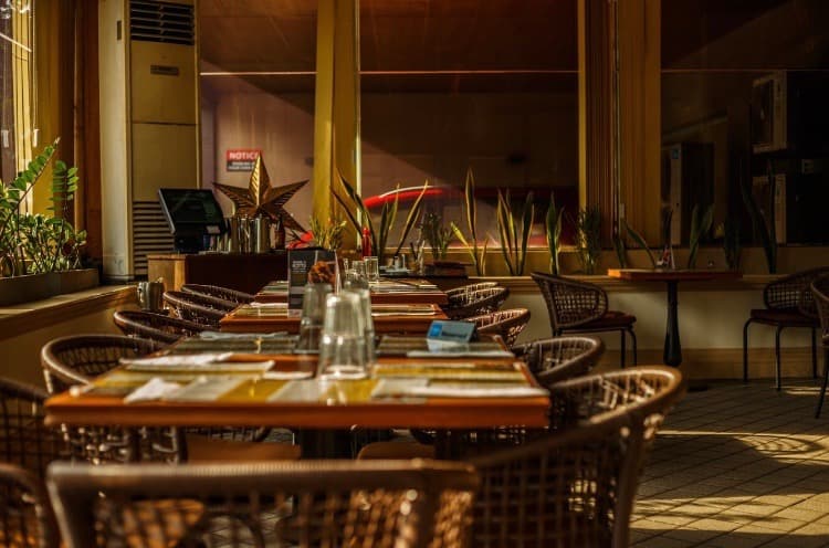 Upali’s By Nawaloka