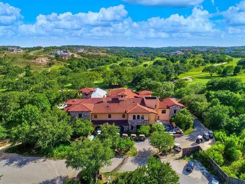 Explore the Historic Anjengo Fort