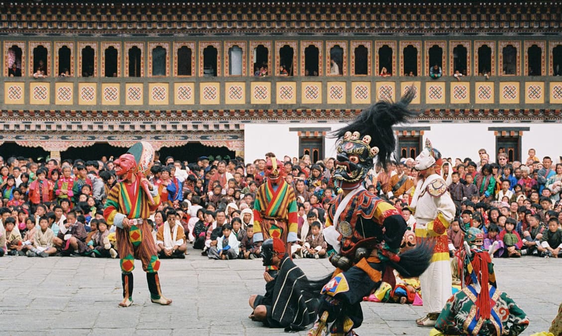 Experience Bhutan’s Winter Festivals and Cultural Events