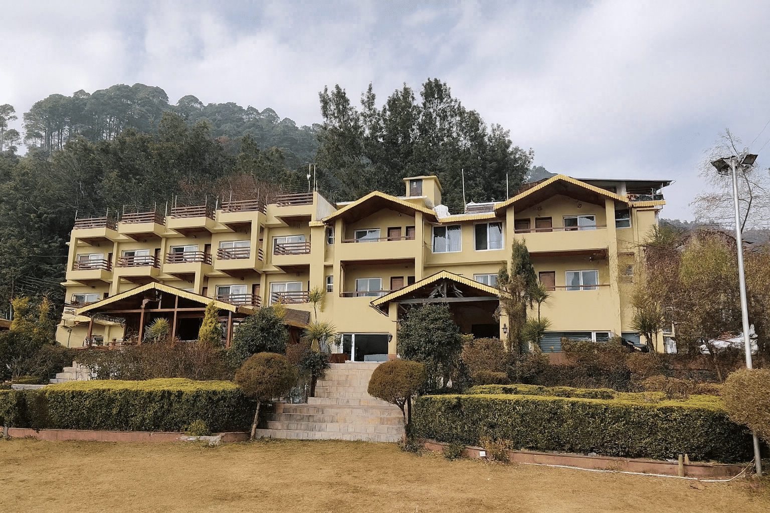 Snowy Mountain New Year Escape at Foxoso Misty Oaks Resort
