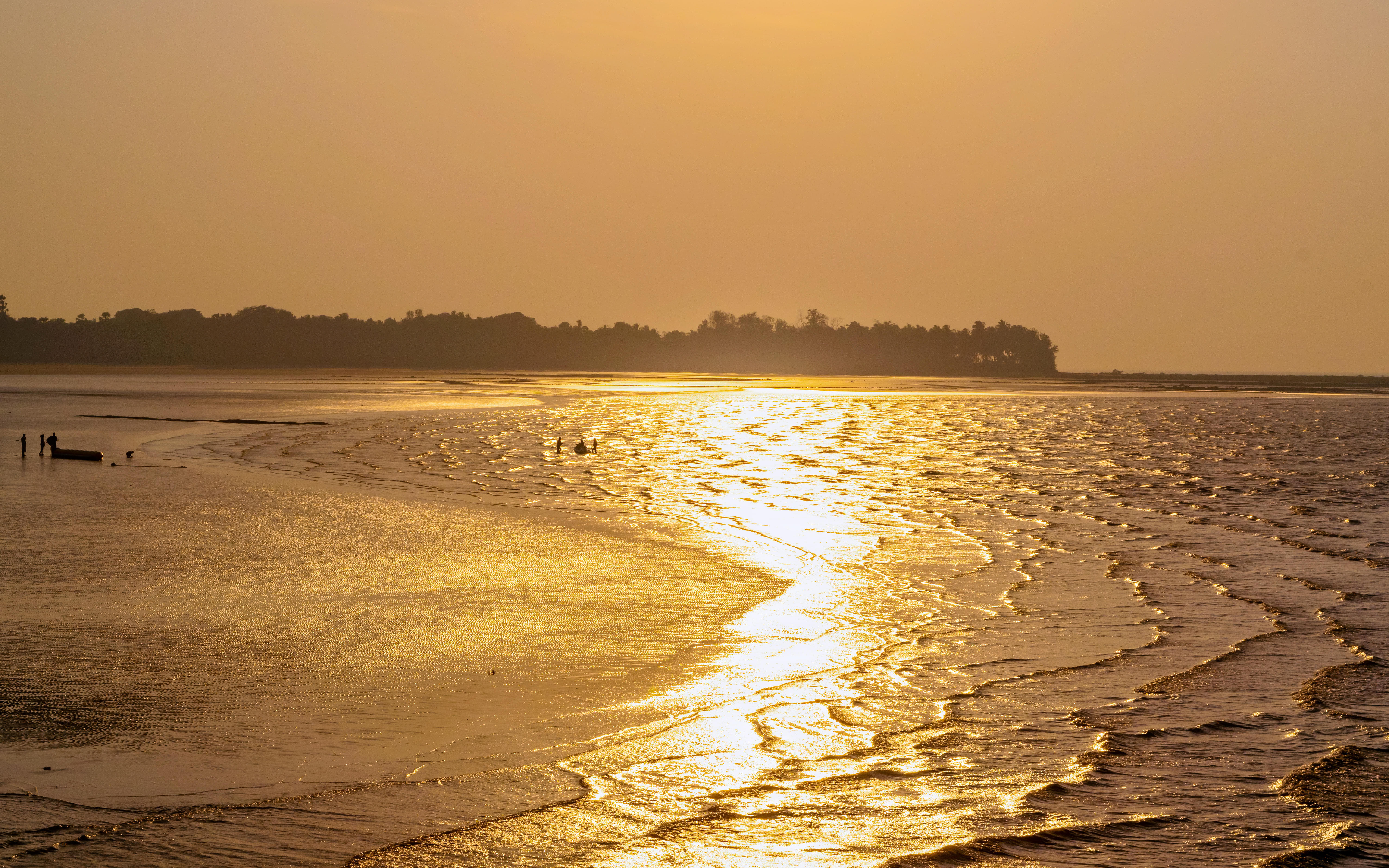 Alibaug (via Mandwa)