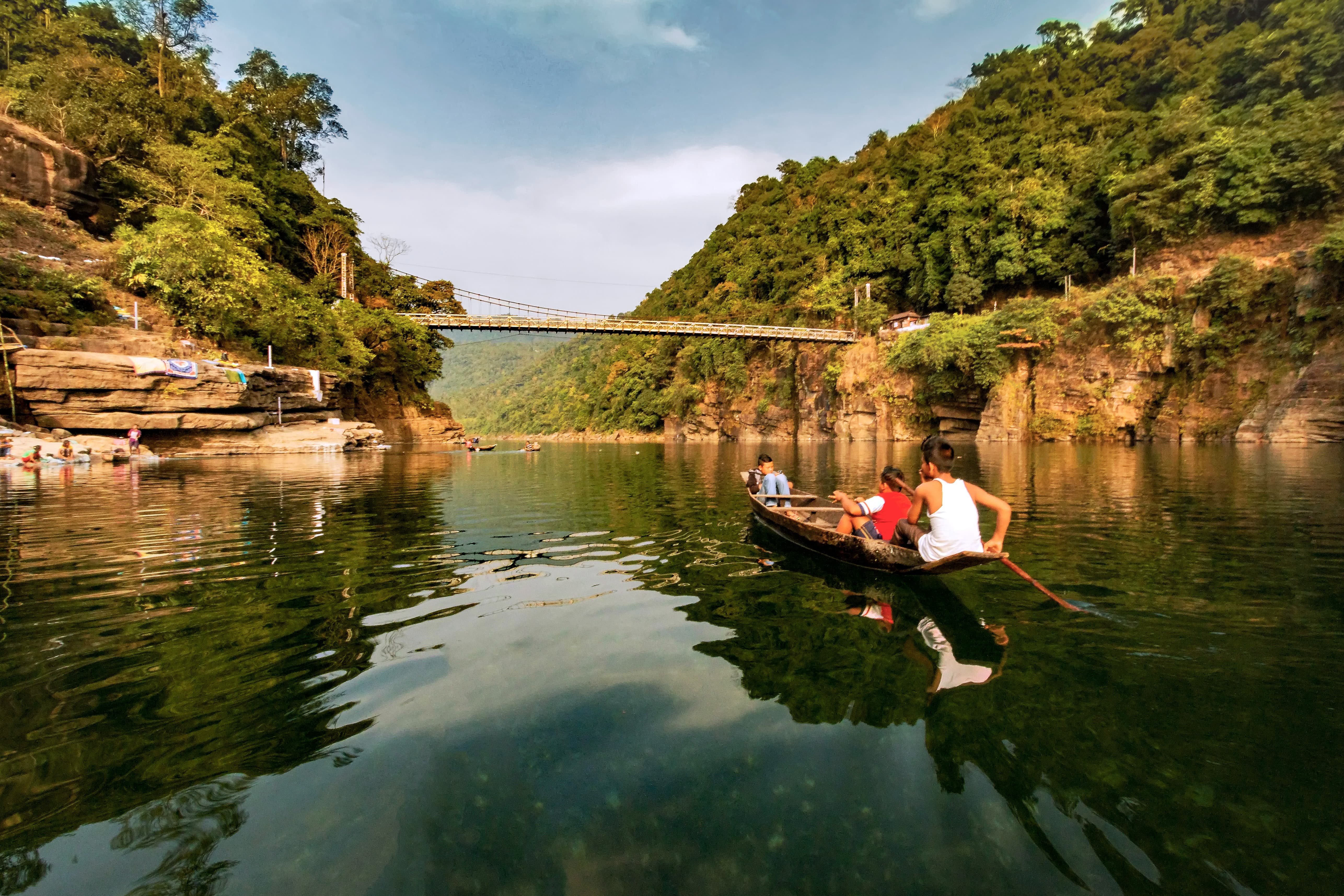 Dawki & Umngot River (Meghalaya)