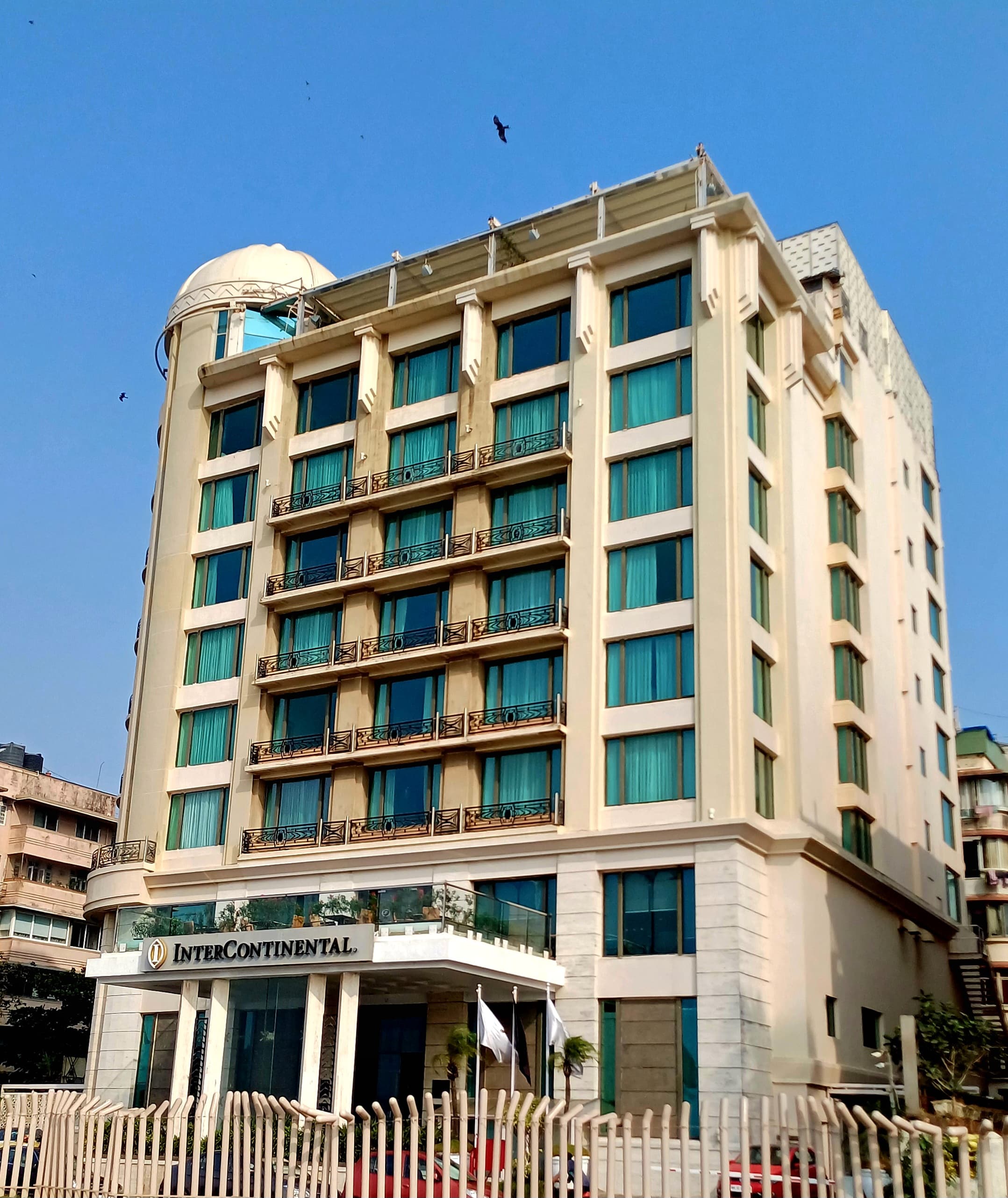 Try Fusion Cuisine At Dome, InterContinental Marine Drive.