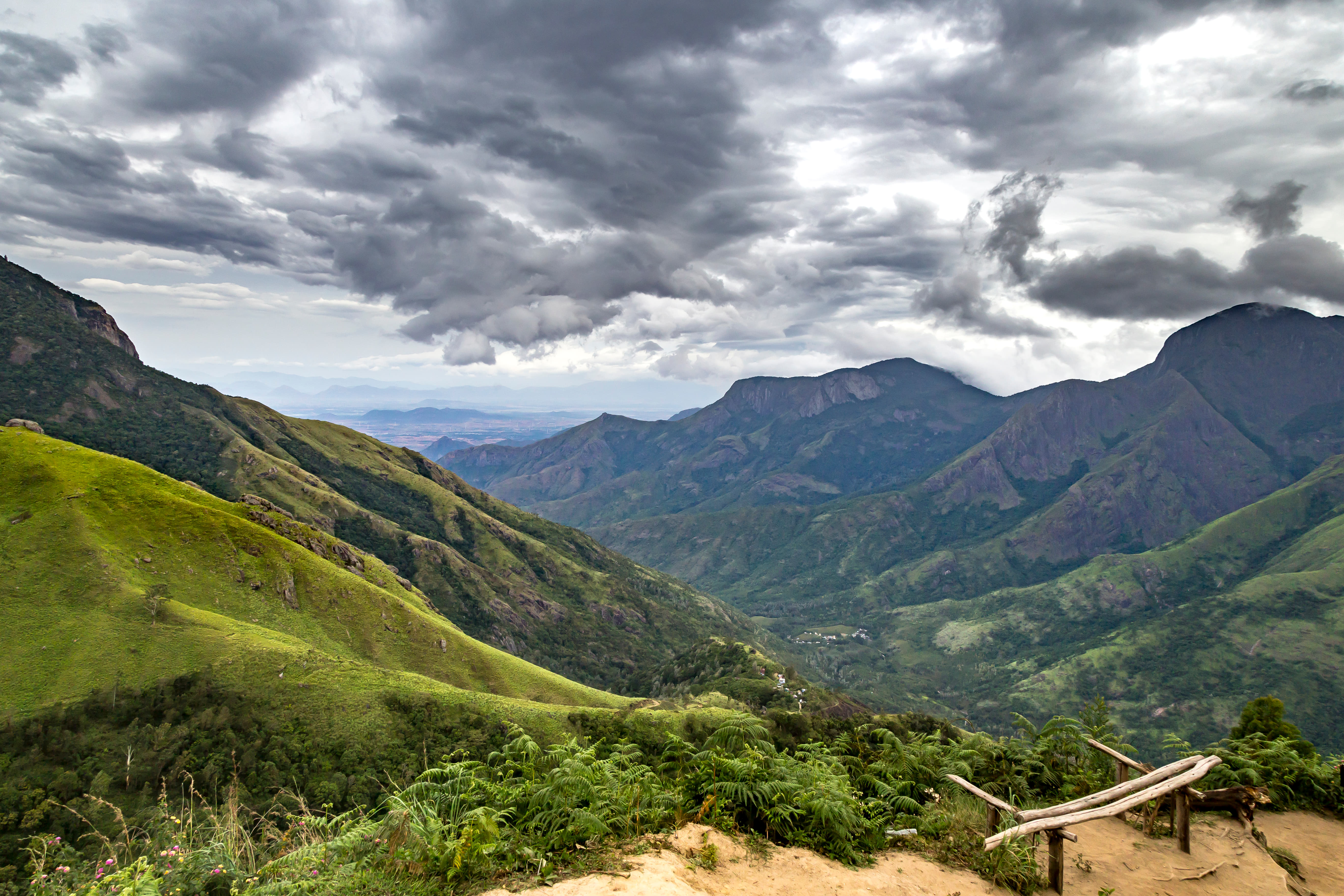 Karadiyur View Point