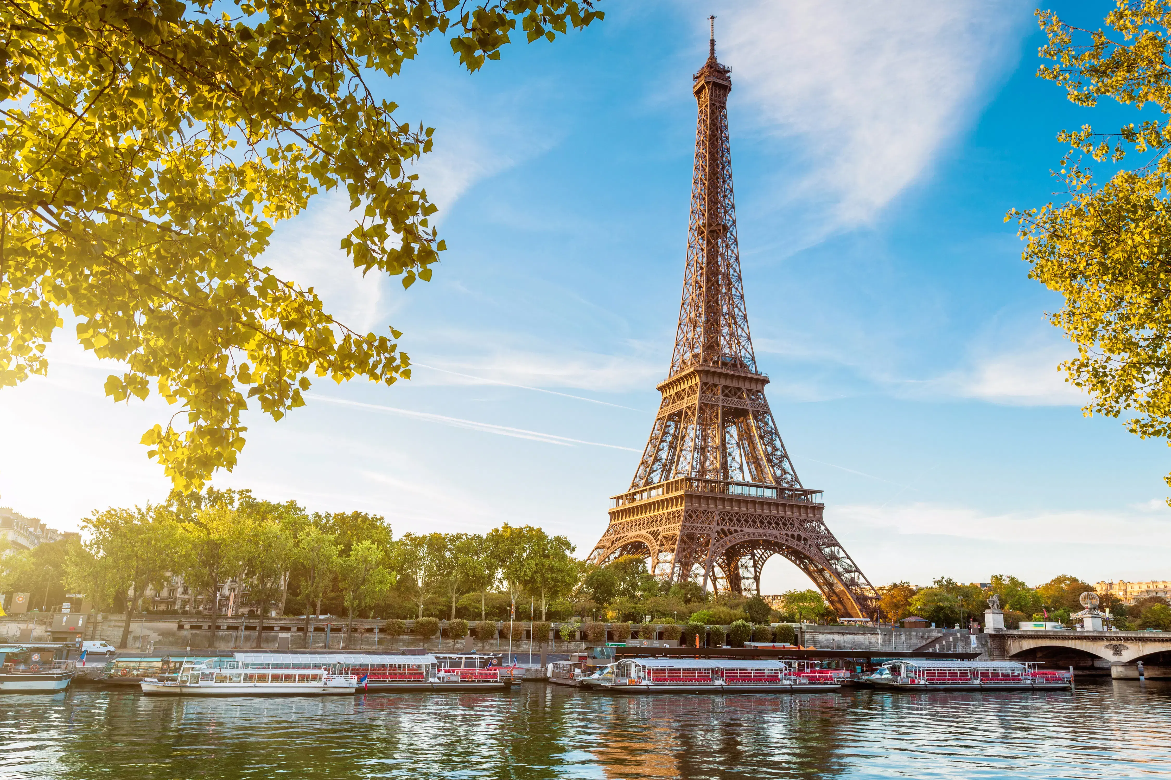 How Much Does a Paris Trip Cost from India in {{year}}